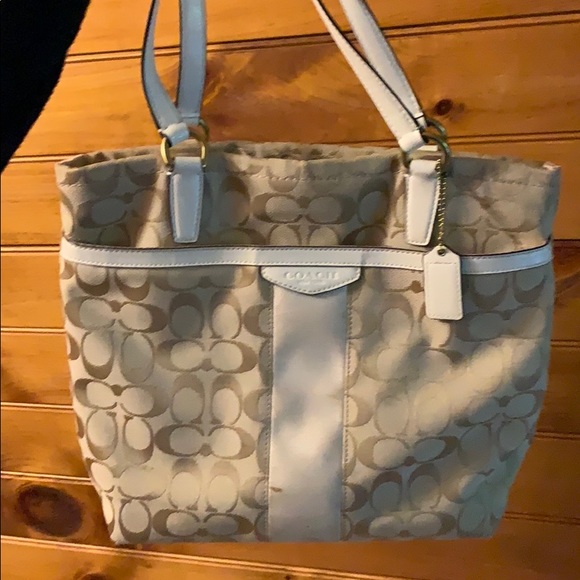 Coach Purse - Picture 6 of 6